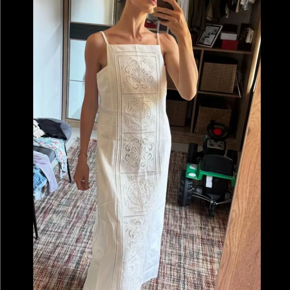 Zara White Embroidered Maxi Dress - Picture 2 of 4